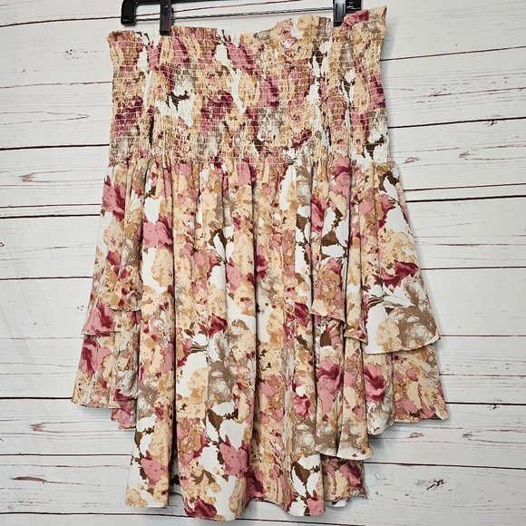 akaiv Off Shoulder Tiered Sleeve Floral Mini Dress - Picture 2 of 10